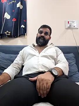 Fun Guuy online show from 04/05/26, 03:35