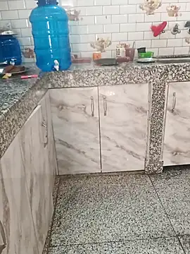 Saroj-Shah online show from 11/13/25, 07:01