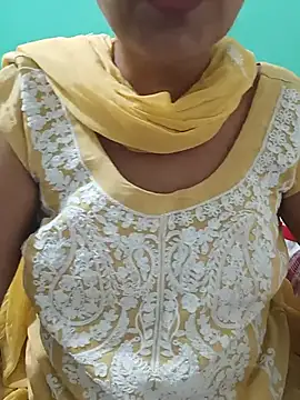 Saroj-Shah online show from 05/19/26, 04:14