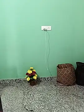 Saroj-Shah online show from 11/06/25, 06:39