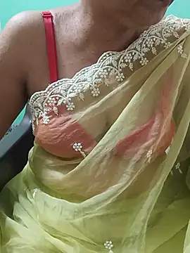 Snapshot of Saroj-Shah chatting on 07/07/26, 07:28 Saroj-Shah online show from 07/07/26, 07:28