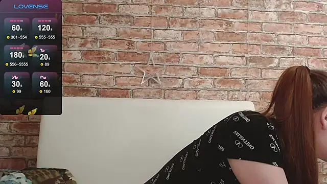 Stefania Star  online show from 03/25/26, 01:28