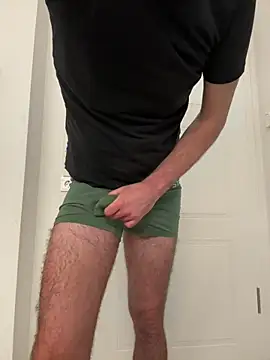 Snapshot of mrniceguy198 chatting on 10/17/25, 09:16 mrniceguy198 online show from 10/17/25, 09:16