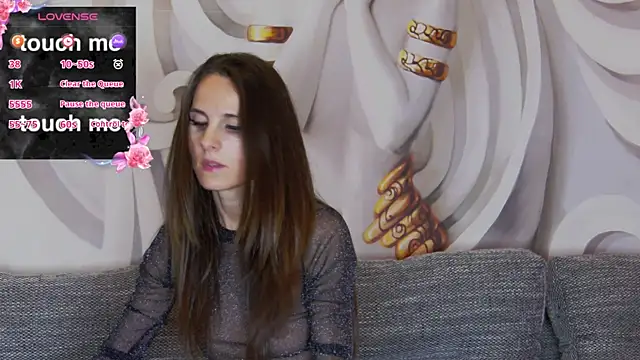 hailey peach online show from 10/16/25, 04:59