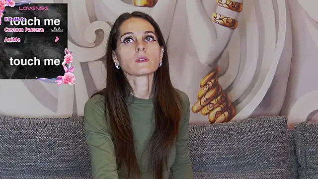 Snapshot of hailey_peach chatting on 01/18/26, 06:11 hailey peach online show from 01/18/26, 06:11