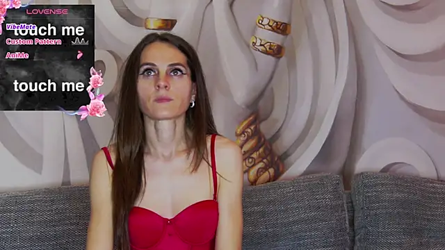 hailey peach online show from 11/13/25, 06:01