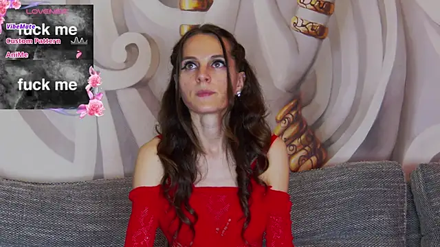 hailey peach online show from 11/03/25, 06:11