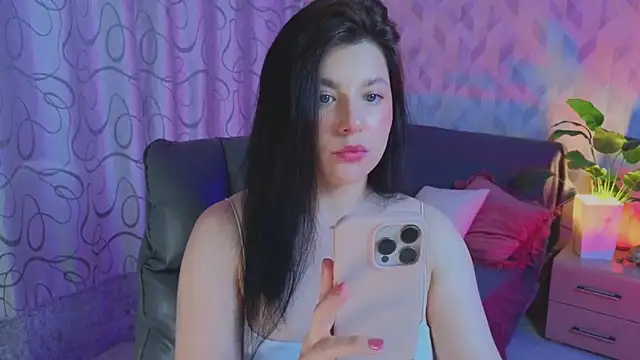 Snapshot of Jenna_Adams_ chatting on 06/27/26, 01:33 Jenna Adams online show from 06/27/26, 01:33