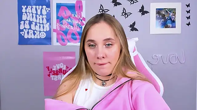 MiaMilas online show from 01/23/25, 03:05