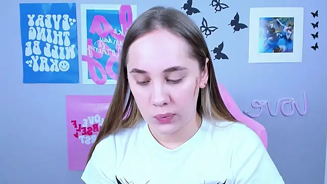 MiaMilas online show from 01/29/25, 08:51