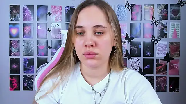 MiaMilas online show from 02/12/25, 04:54