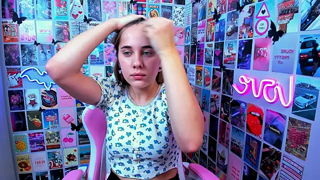 MiaMilas online show from 10/06/25, 08:59