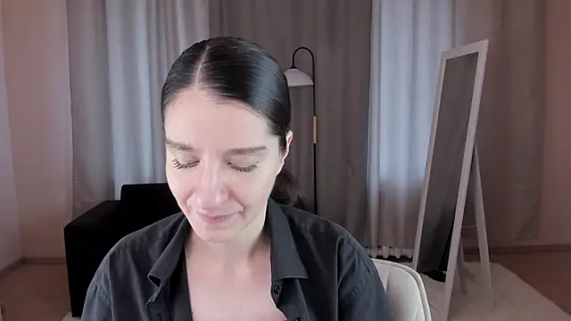 helentasty online show from 09/28/25, 02:18