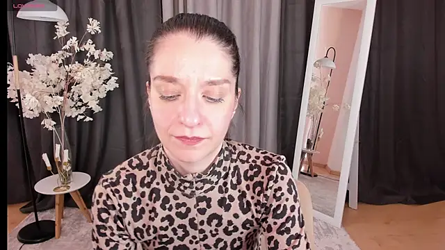 helentasty online show from 03/19/25, 05:08