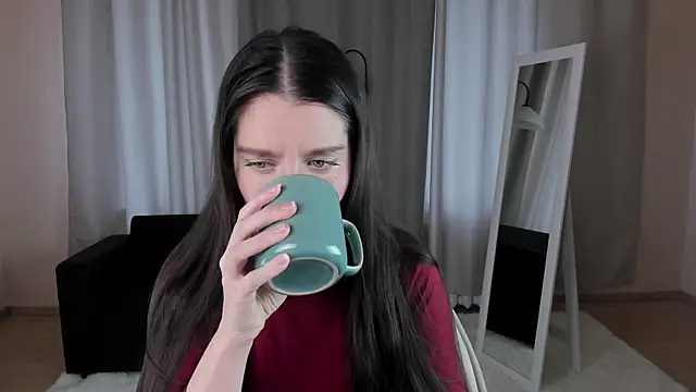 helentasty online show from 10/04/25, 02:24