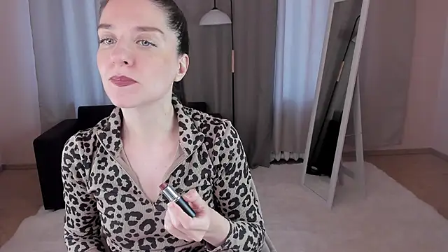 helentasty online show from 09/30/25, 02:50