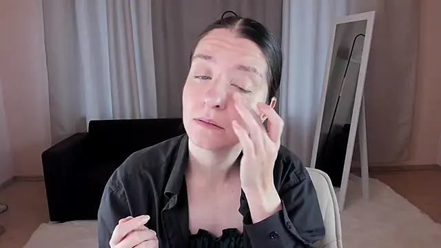 helentasty online show from 09/24/25, 02:18