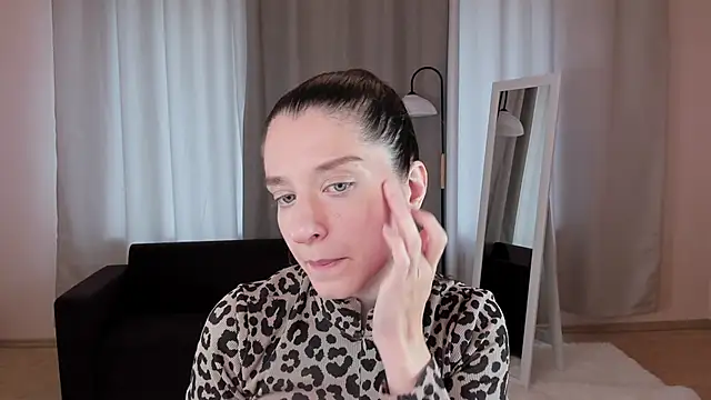 helentasty online show from 09/14/25, 02:34