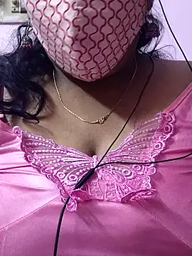 Snapshot of mallu-sumi chatting on 12/04/25, 06:07 mallu-sumi online show from 12/04/25, 06:07