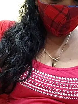 Snapshot of mallu-sumi chatting on 03/14/25, 01:57 mallu-sumi online show from 03/14/25, 01:57