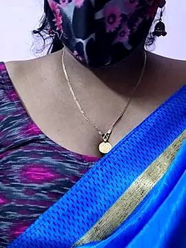 mallu-sumi online show from 04/23/26, 06:20