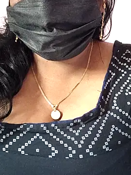 mallu-sumi online show from 02/20/26, 06:26