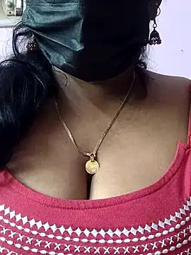 mallu-sumi online show from 03/13/26, 05:56