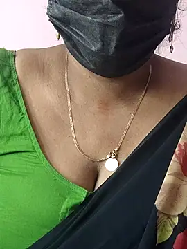 mallu-sumi online show from 05/01/26, 09:14