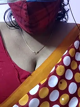 Snapshot of mallu-sumi chatting on 12/02/25, 05:47 mallu-sumi online show from 12/02/25, 05:47