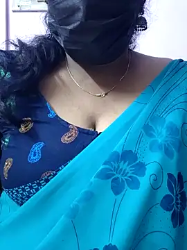 mallu-sumi online show from 12/20/25, 04:54