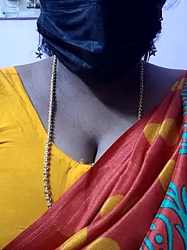 mallu-sumi online show from 03/18/26, 09:15