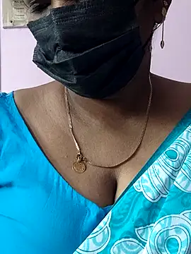 mallu-sumi online show from 04/29/26, 02:05