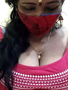 Snapshot of mallu-sumi chatting on 03/14/25, 05:02 mallu-sumi online show from 03/14/25, 05:02