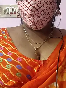 Snapshot of mallu-sumi chatting on 10/02/25, 05:11 mallu-sumi online show from 10/02/25, 05:11