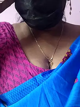 mallu-sumi online show from 04/06/26, 03:13