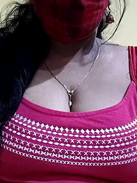 Snapshot of mallu-sumi chatting on 03/14/25, 11:11 mallu-sumi online show from 03/14/25, 11:11