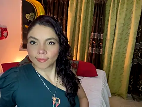 Snapshot of amii777 chatting on 11/08/25, 07:45 amii777 online show from 11/08/25, 07:45