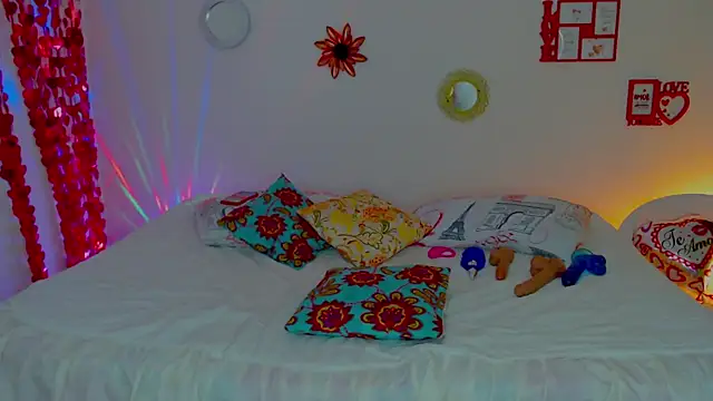 Snapshot of amii777 chatting on 03/13/25, 08:59 amii777 online show from 03/13/25, 08:59