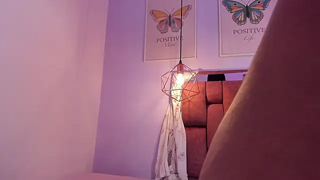 kristakinnky online show from 03/23/26, 12:05