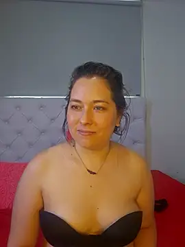 May Carlier online show from 02/19/26, 09:34