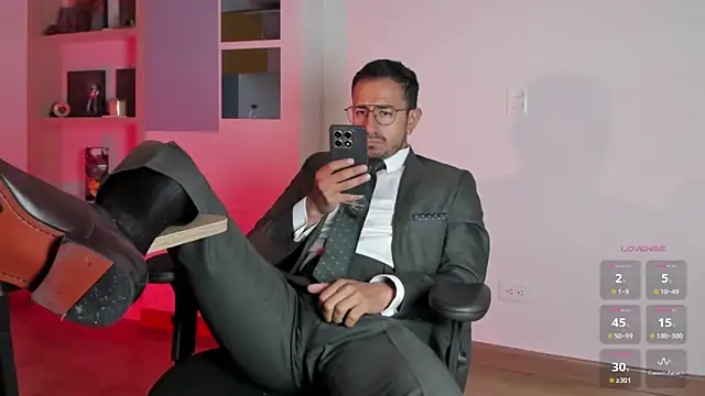 Snapshot of pablo-rincon95 chatting on 11/13/25, 02:54 pablo-rincon95 online show from 11/13/25, 02:54