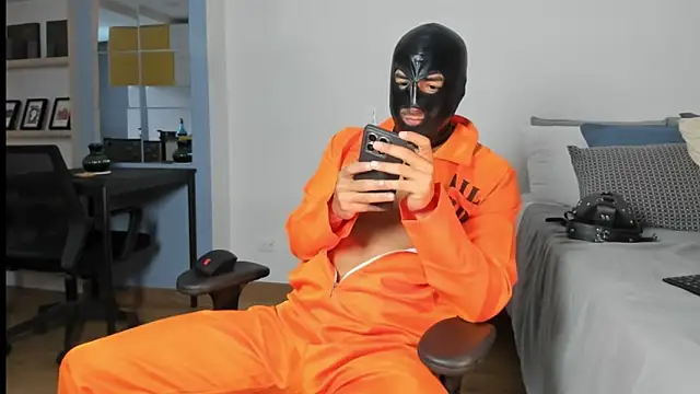 pablo-rincon95 online show from 03/25/26, 09:14