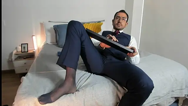 pablo-rincon95 online show from 03/26/26, 12:25