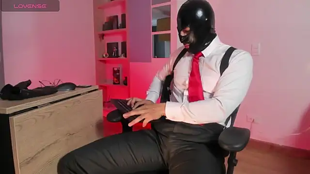 pablo-rincon95 online show from 02/14/26, 01:33