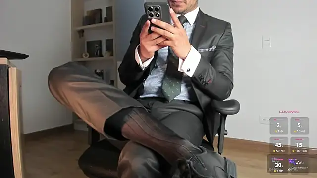 pablo-rincon95 online show from 01/16/26, 03:27