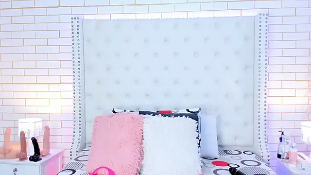 Krystal cambell1 online show from 02/24/26, 07:59