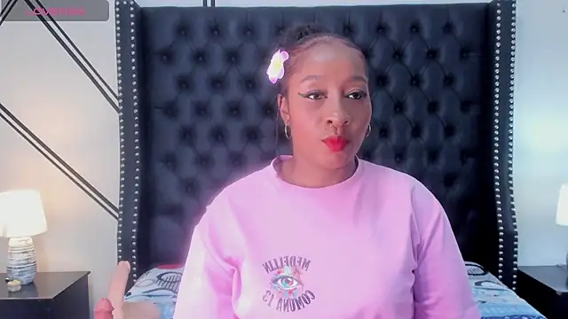 Krystal cambell1 online show from 10/03/25, 07:48