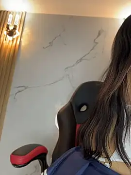 Emily Trujillo online show from 04/30/26, 06:59
