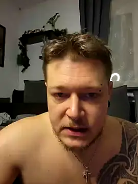 Snapshot of JanyXclusive chatting on 01/19/25, 03:50 JanyXclusive online show from 01/19/25, 03:50