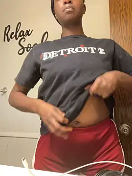 Snapshot of spicysugar74 chatting on 02/20/25, 01:36 spicysugar74 online show from 02/20/25, 01:36